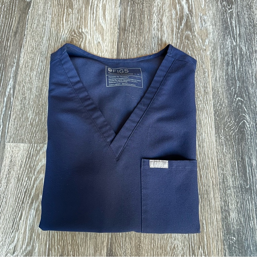 Figs Navy Catarina One Pocket Scrub Top
